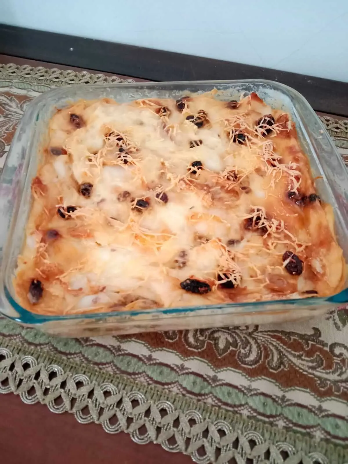 Bread Pudding Topping Keju Parut